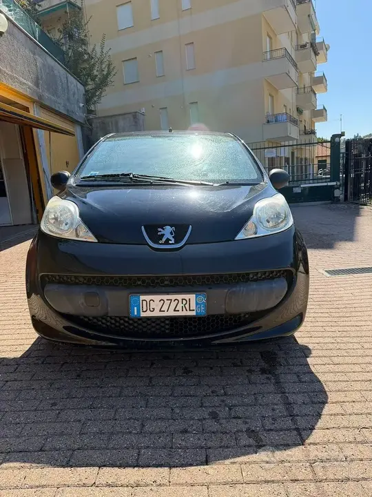 Peugeot 107 2007 photo 2