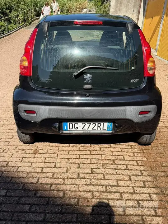 Peugeot 107 2007 photo 3
