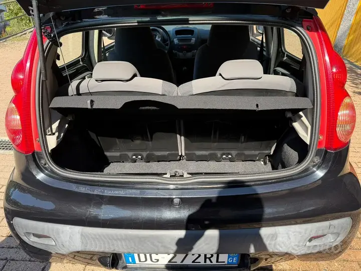 Peugeot 107 2007 photo 4