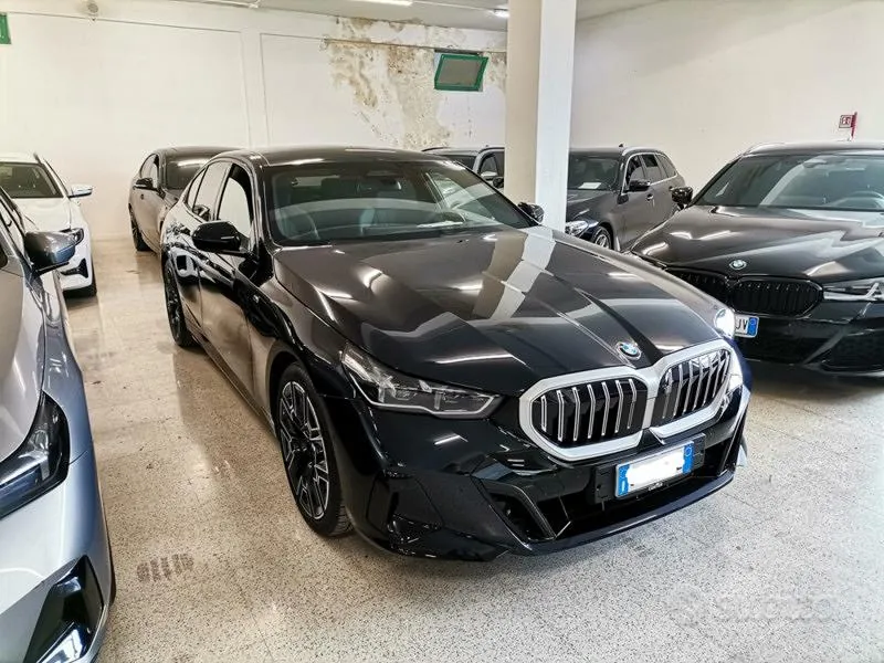 BMW 5 Series 2023 photo 3