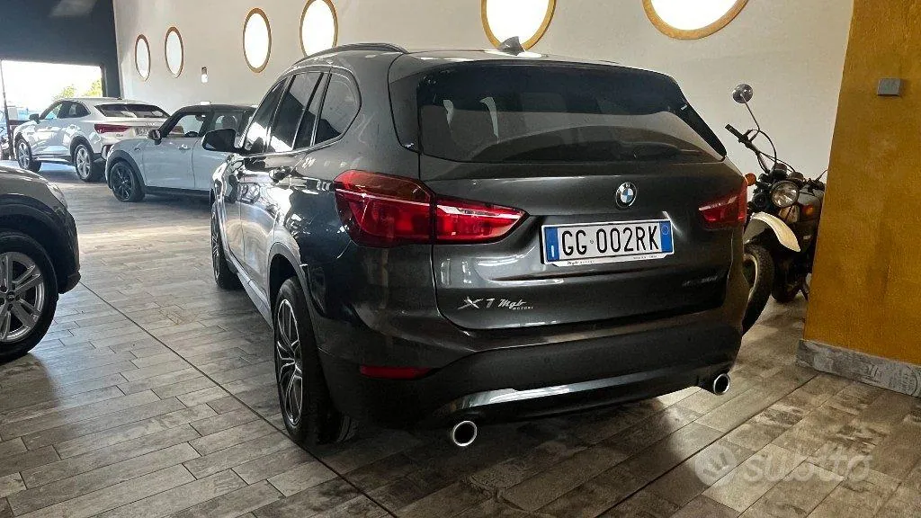 BMW X1 2021 photo 4