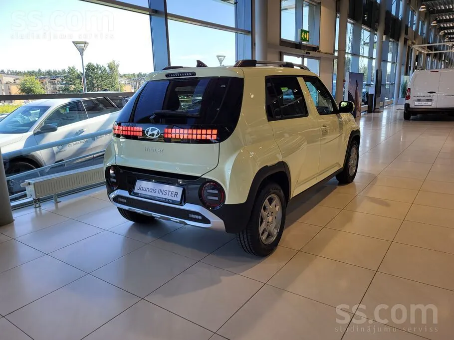 Hyundai Inster 2025 photo 3