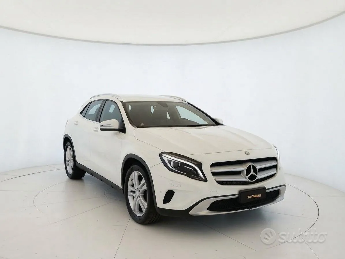 Mercedes-Benz Gla 2017 photo 3