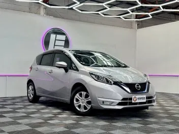 Nissan Note 2017 photo 2