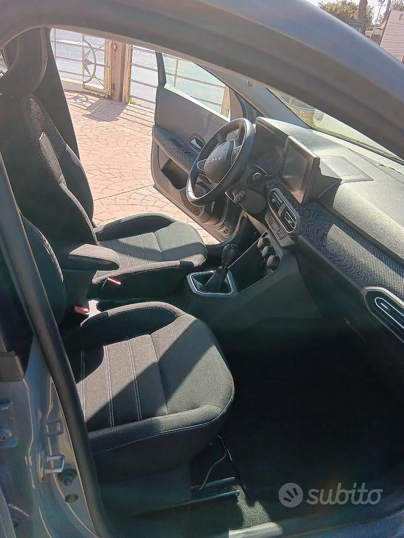 Dacia Sandero 2023 photo 4