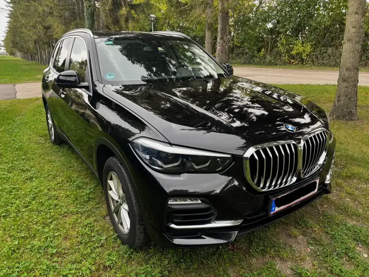 BMW X5 2021 photo 3