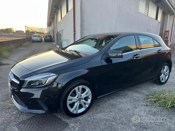 Mercedes-Benz A 180 2019 photo 3