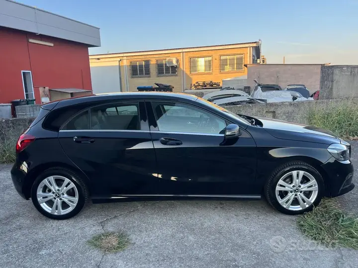 Mercedes-Benz A 180 2019 photo 5