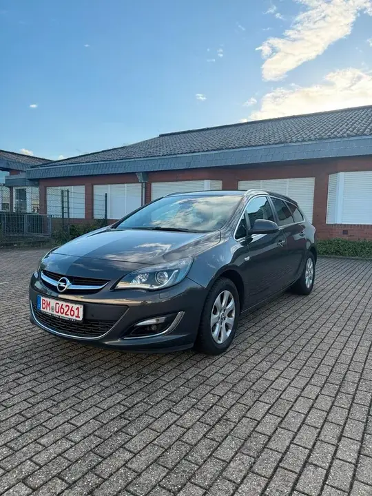 Opel Astra J