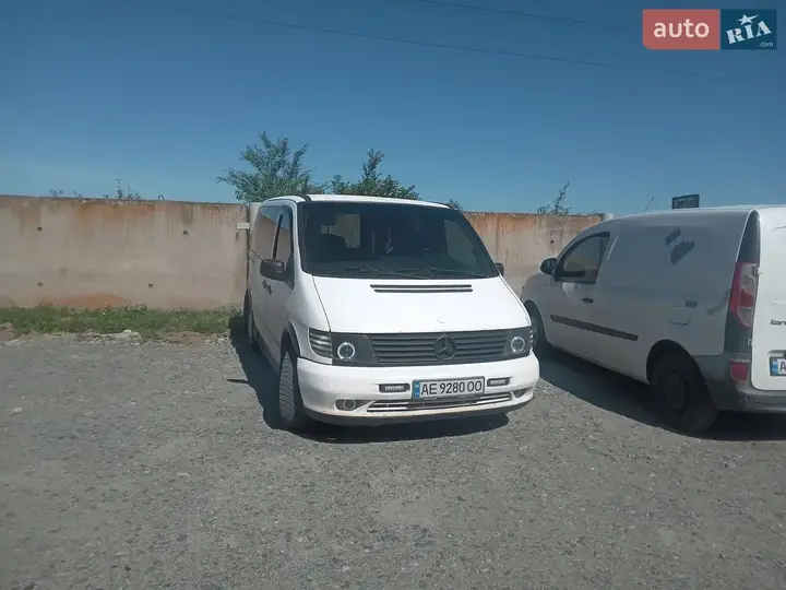 Mercedes-Benz Vito 2000 photo 4