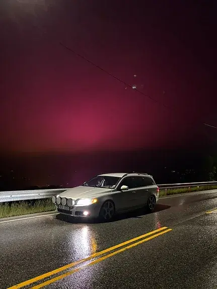 Volvo V70 2009 photo 2