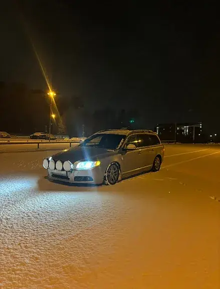 Volvo V70