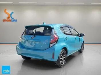 Toyota Aqua 2017 photo 5