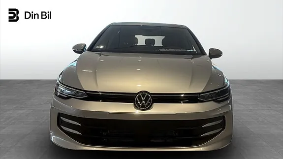 Volkswagen Golf I 2026 photo 5