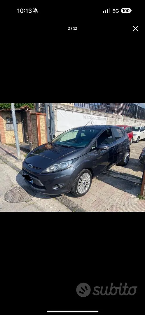 Ford Fiesta 2010 photo 2