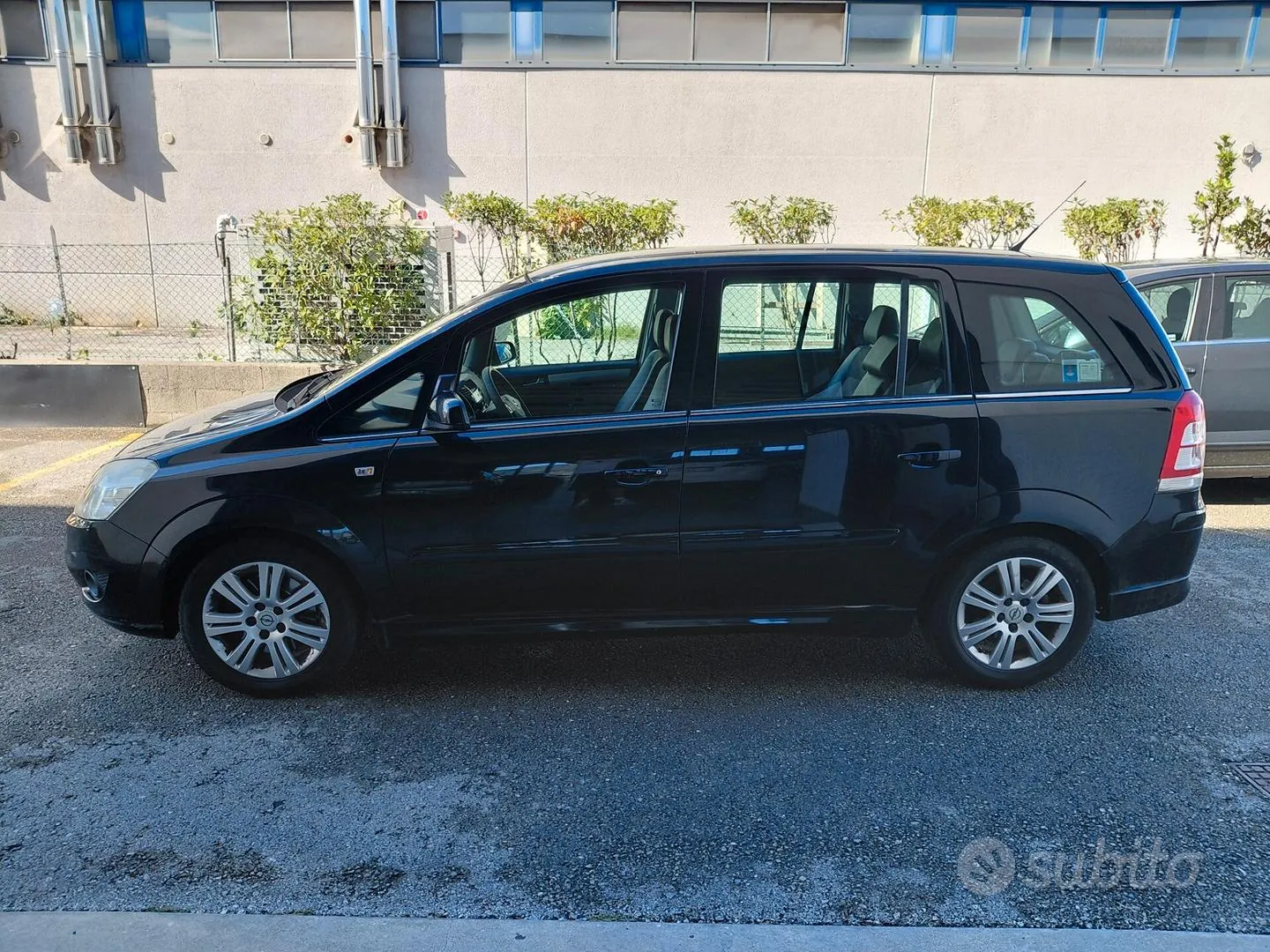 Opel Zafira 2009 photo 5