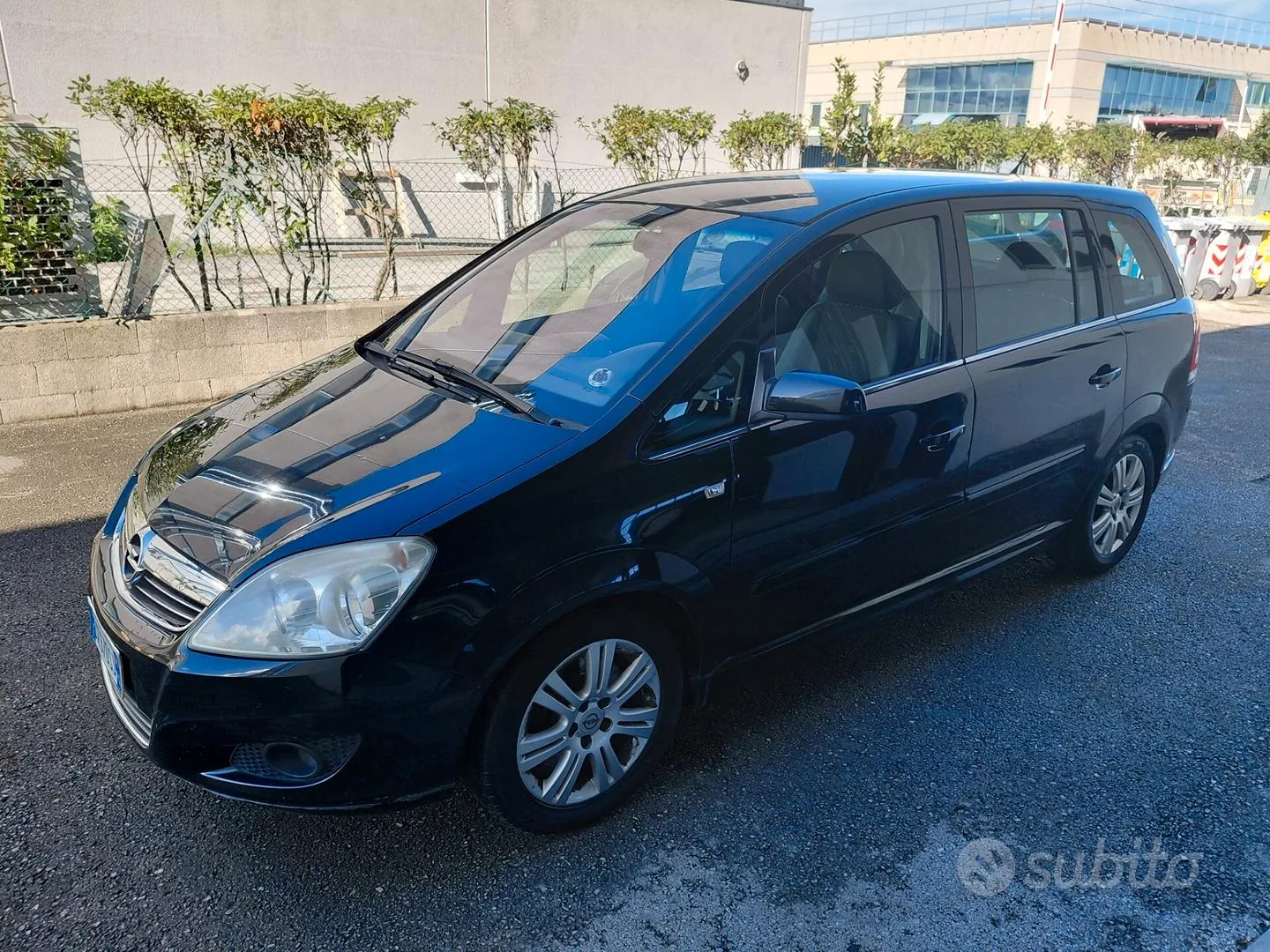 Opel Zafira 2009 photo 3