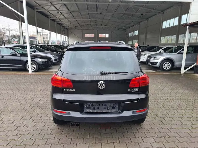 Volkswagen Tiguan 2012 photo 4