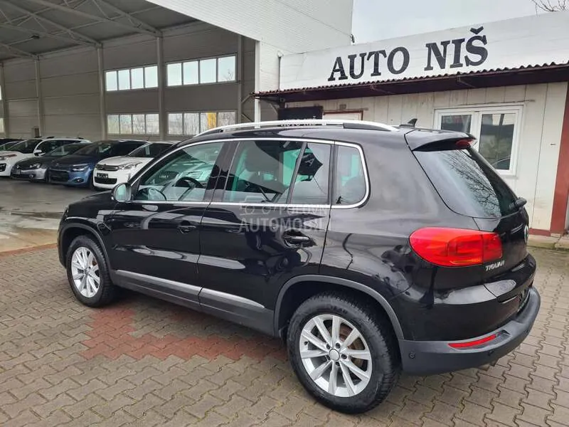 Volkswagen Tiguan 2012 photo 5