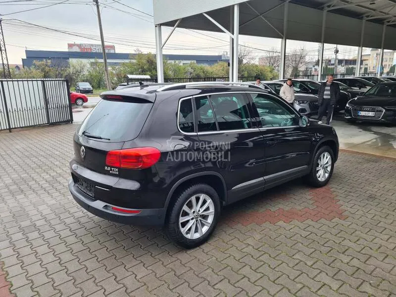 Volkswagen Tiguan 2012 photo 3