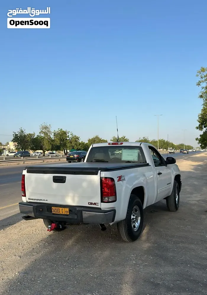 GMC Sierra 2013 photo 4