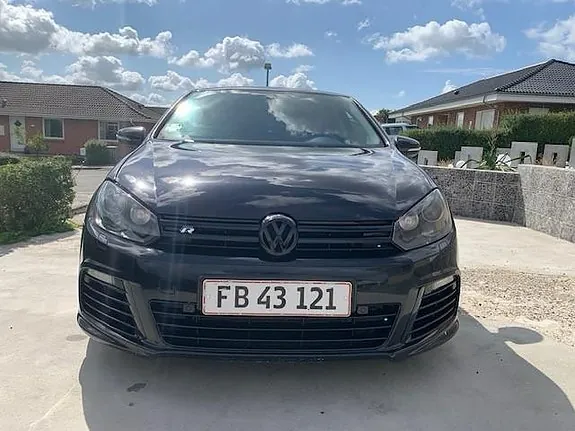 Volkswagen Golf Vi 2011 photo 2