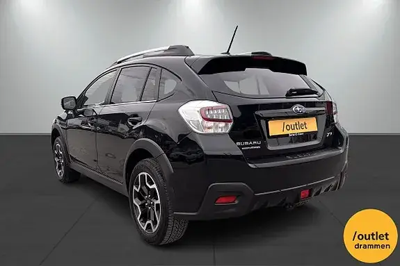 Subaru Xv 2016 photo 3