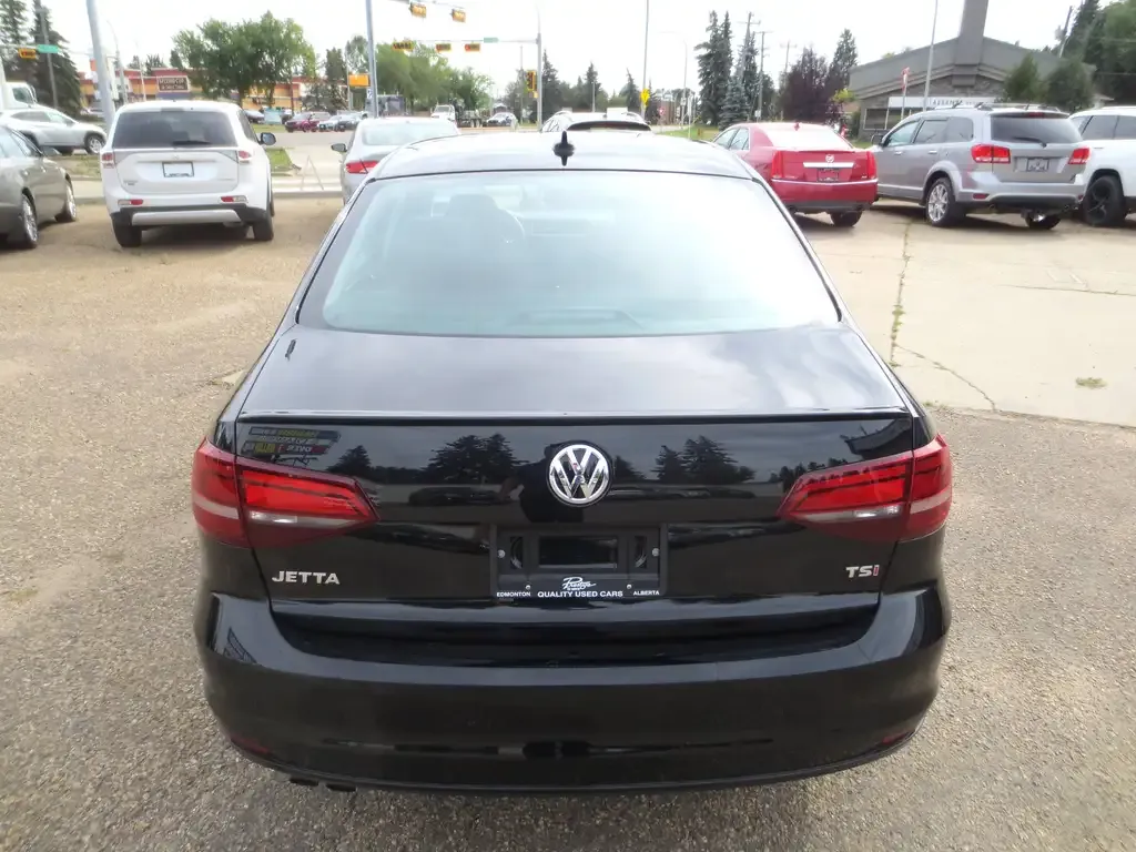 Volkswagen Jetta 2017 photo 4