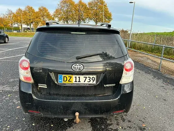 Toyota Verso 2011 photo 4