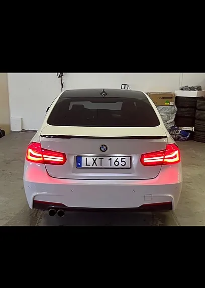 BMW 318I 2016 photo 2