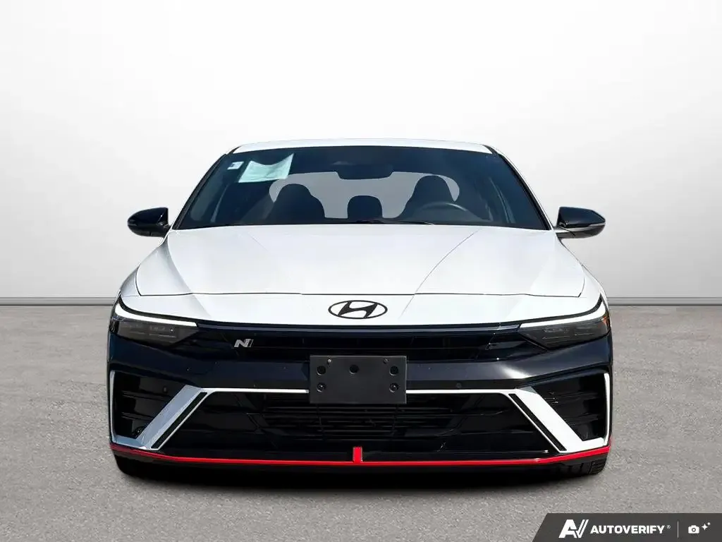 Hyundai Elantra 2024 photo 2