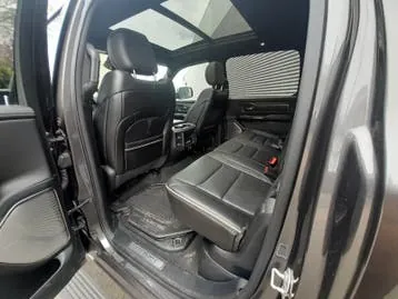 Dodge Ram Van