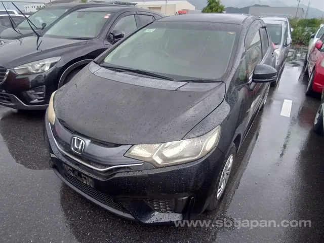 Honda Fit 2015 photo 2