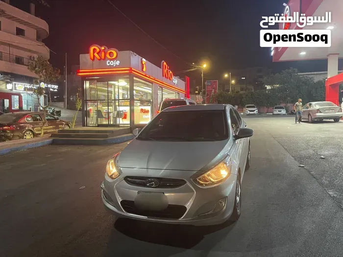 Hyundai Accent 2017 photo 3