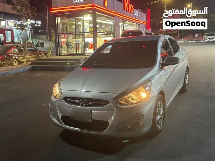 Hyundai Accent 2017 photo 2