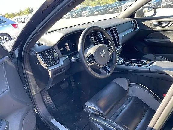 Volvo V60 2023 photo 5