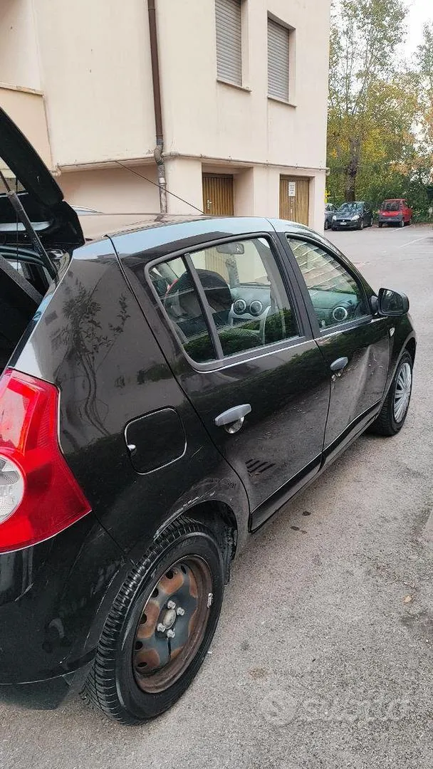Dacia Sandero 2009 photo 5