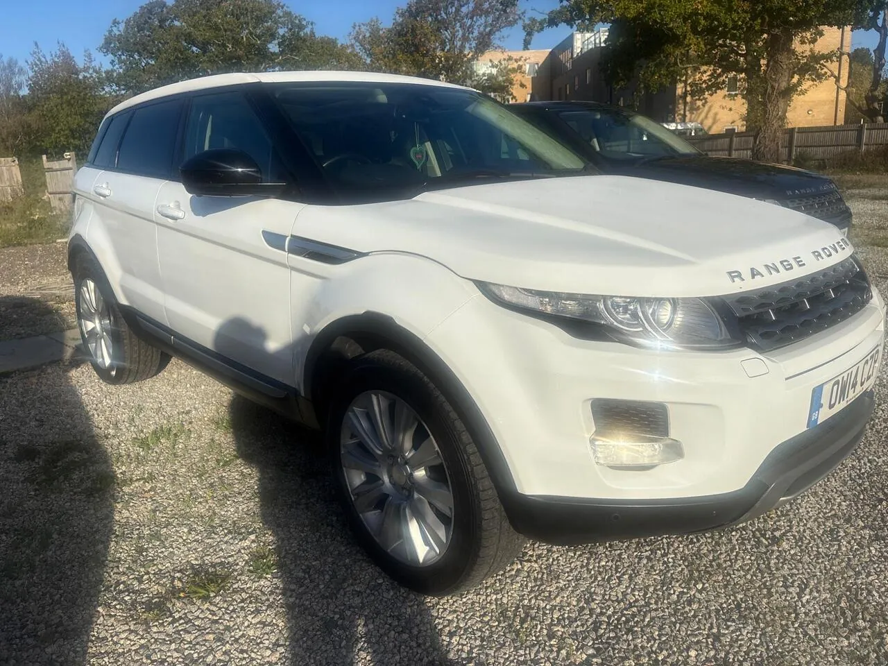 Land Rover Range Rover Evoque 2014 photo 2