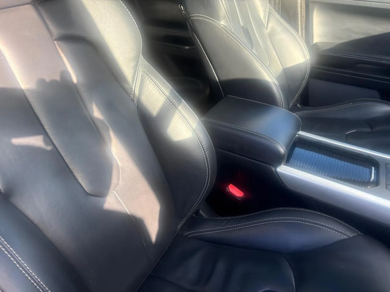 Land Rover Range Rover Evoque 2014 photo 4