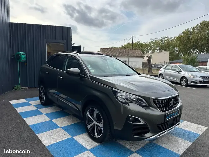 Peugeot 3008 2016 photo 2