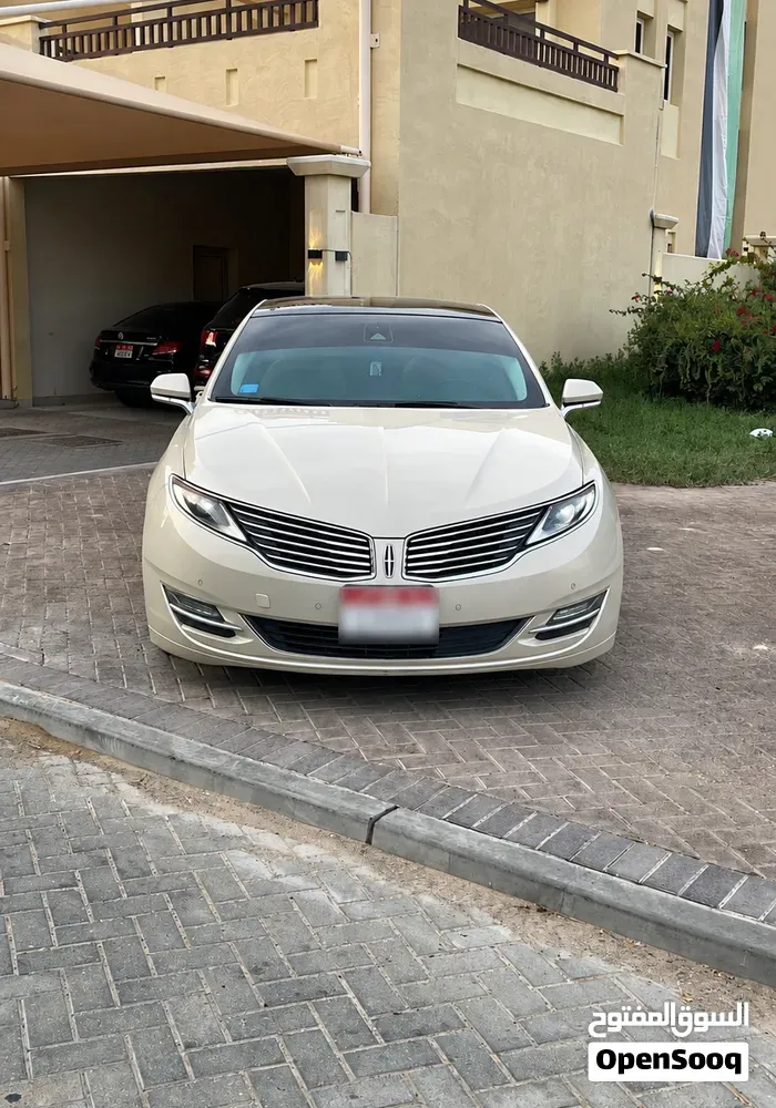 Lincoln Mkz