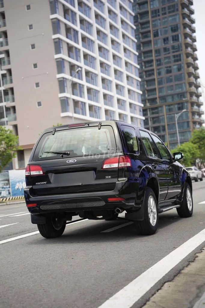 Ford Escape 2013 photo 4
