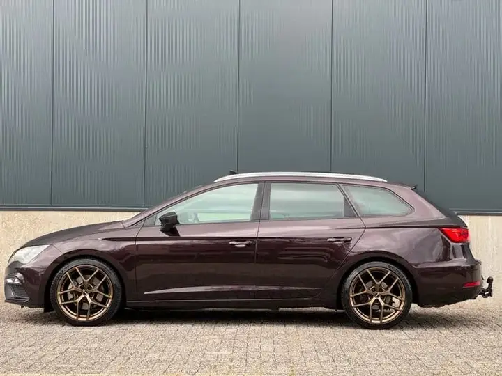 Seat Leon 2017 photo 2