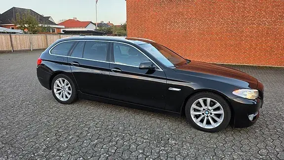 BMW 520D 2012 photo 2