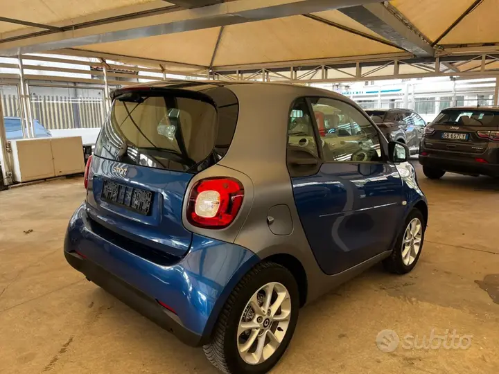 Smart Fortwo 2018 photo 4