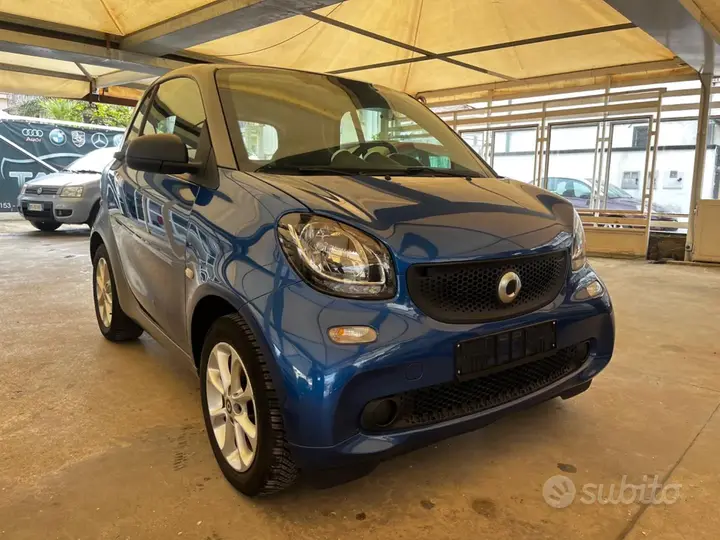 Smart Fortwo 2018 photo 3