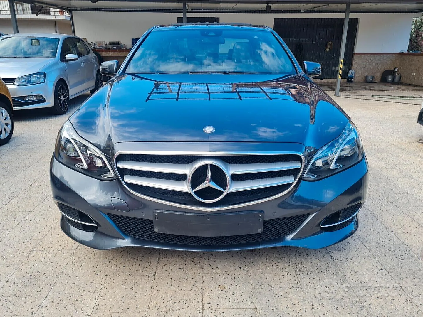 Mercedes-Benz E-Class 2013 photo 2