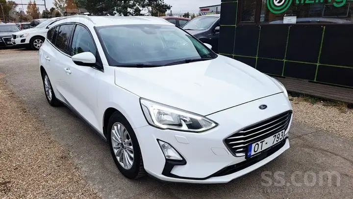 Ford Focus 2019 photo 3