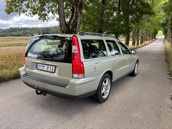 Volvo V70 2006 photo 3