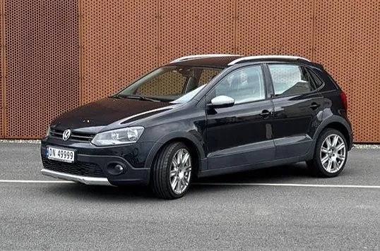 Volkswagen Polo Cross 2010 photo 3